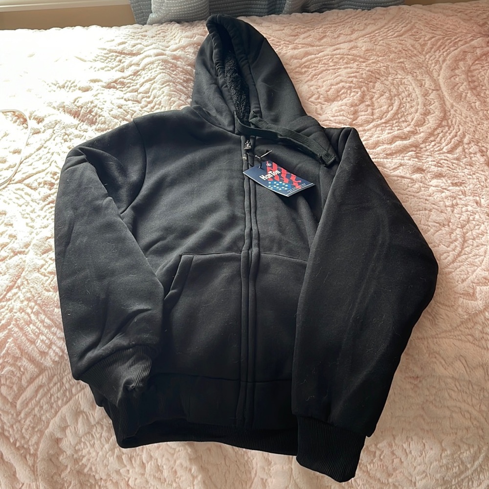 Black fluffy zip up